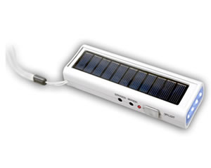 Solar Flashlight/Charger/Radio, Plastic, 4 LEDs, White